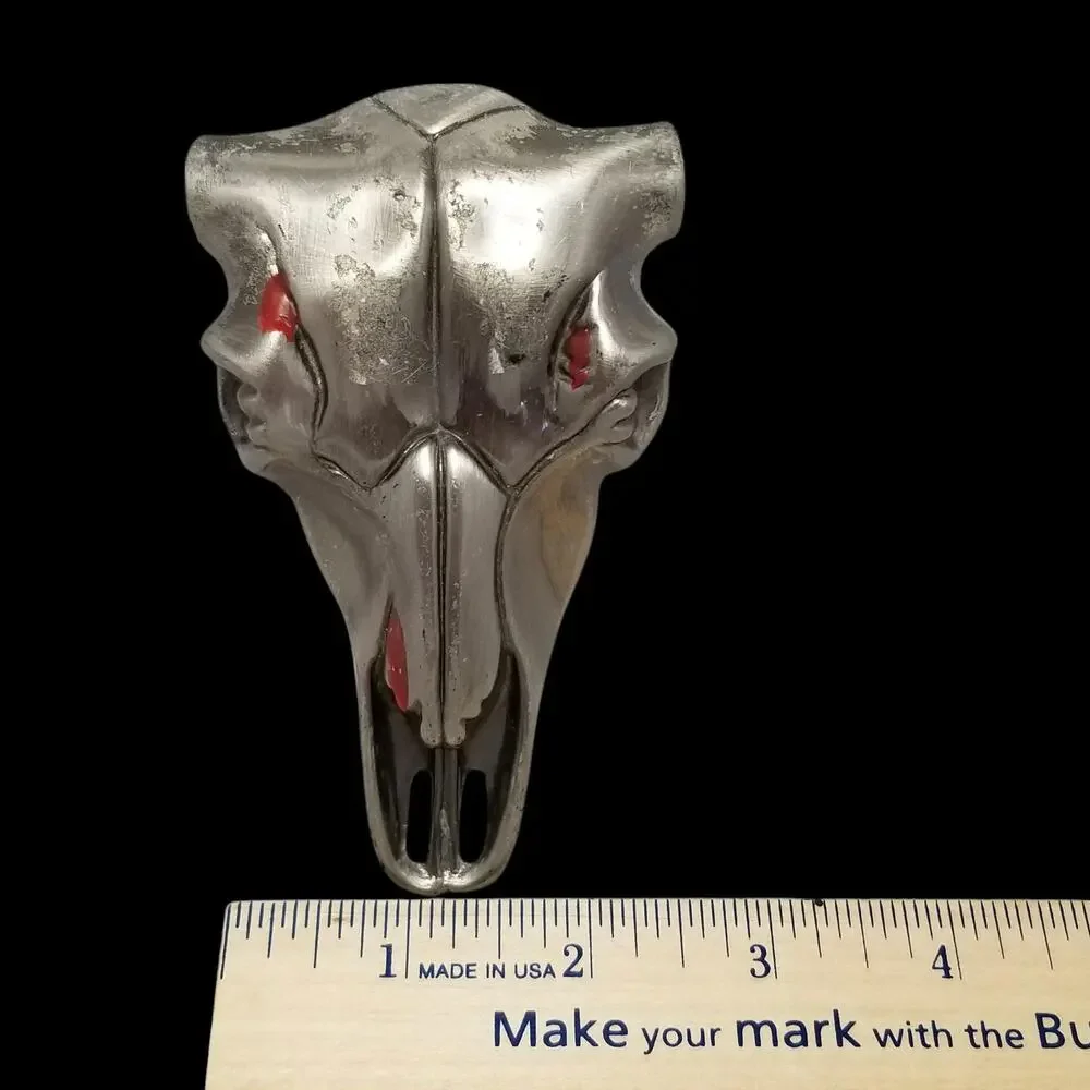 Cow Bull Skull Belt Buckle Silver Tone Red Accent Western Style‎ Fashion